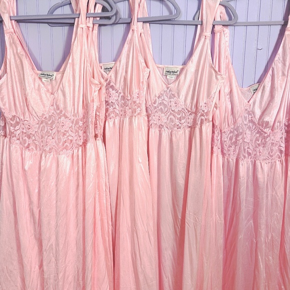 Modern Pink Nighty / Lingerie Slip - Picture 1 of 5